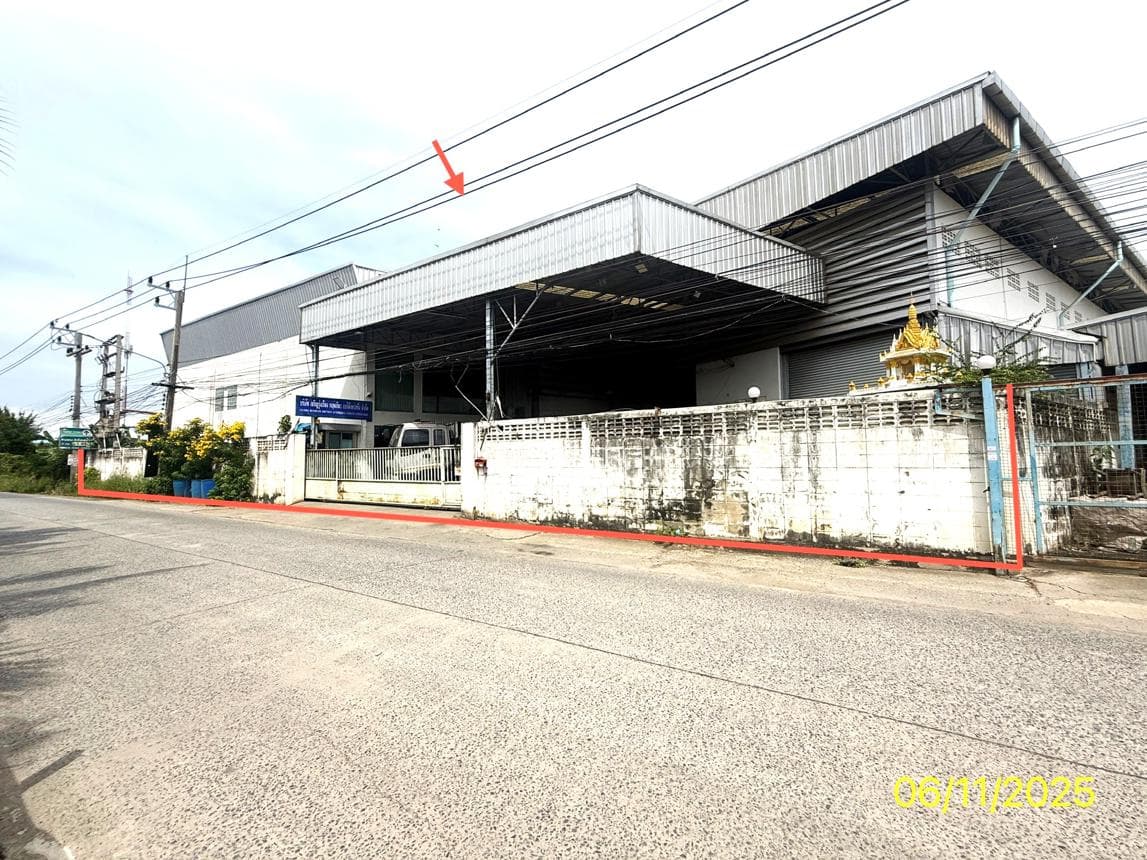 ขายอาคารโรงงาน ลาดหลุมแก้ว ปทุมธานี พื้นที่ใช้สอย 313.29 ตร.ม. บนเนื้อที่กว่า 11 ไร่ ทำเลเด่นเชื่อมต่อถนนสายหลัก