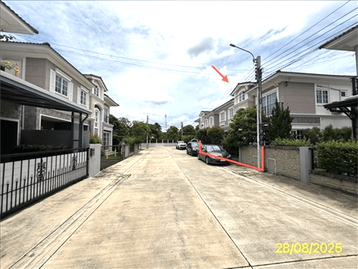 ขายบ้านเดี่ยว โกลเด้น นีโอ แจ้งวัฒนะ-เมืองทอง (Golden Neo Chaengwattana-Muang Thong) 3 ห้องนอน 3 ห้องน้ำ พื้นที่ 151.25 ตร.ม. ทำเลพรีเมียมใกล้ทางด่วนและรถไฟฟ้า