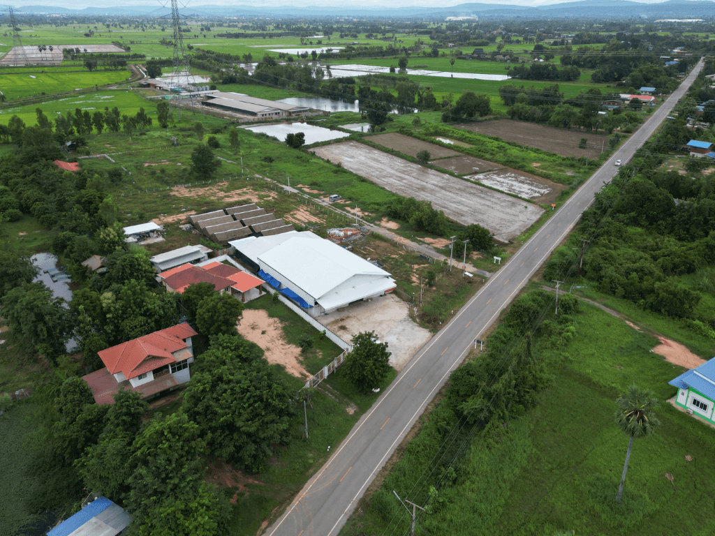 ขายโกดัง + บ้านพัก + โรงเรือนโครงสร้างเหล็ก 5 หลังติดถนนทางหลวงชนบท 2023 สายวัดโบสถ์-พิษณุโลก