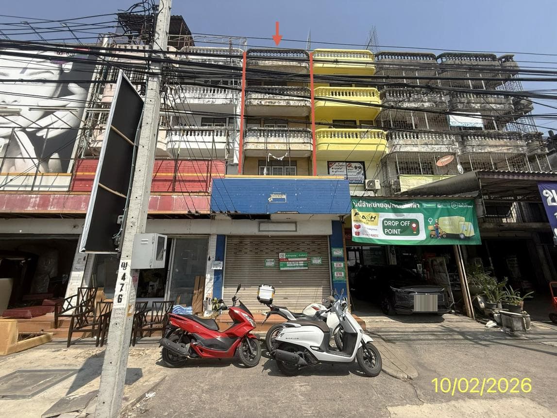 อาคารพาณิชย์ทำเลทอง บางรักใหญ่ บางบัวทอง พื้นที่ใช้สอยกว้างขวาง ใกล้รถไฟฟ้าสายสีม่วง