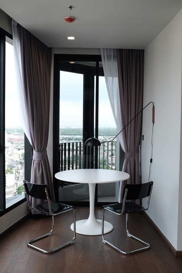 ขาย คอนโดห้องมุม วิวสวยแต่งครบ !! Ideo Q Sukhumvit 36 ใกล้ BTS ทองหล่อ 50 ตรม ชั้น 26