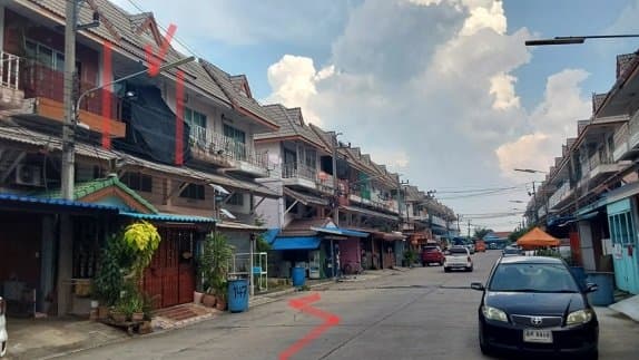 อาคารพาณิชย์ ภัทรารมย์ 2 ลาดหลุมแก้ว-ปทุมธานี