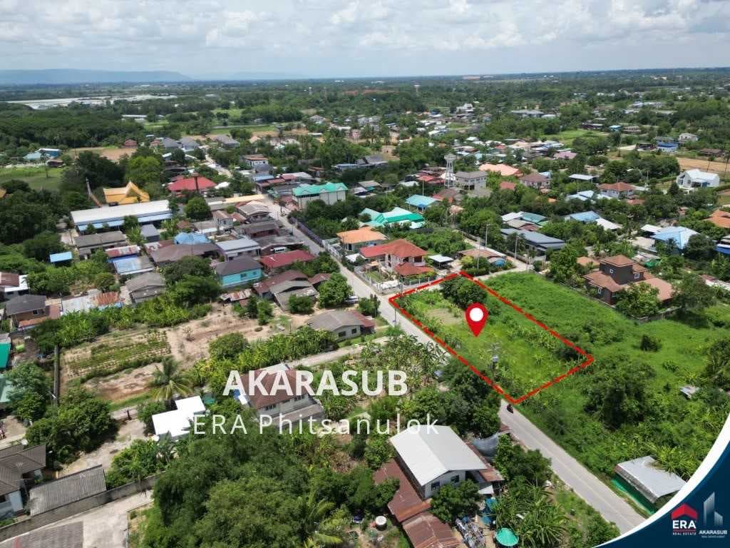 ขายที่ดินเปล่า ถมแล้ว ติดถนน 2 ด้าน หลังโรงเรียนสะพาน 3 ทำเลชุมชน