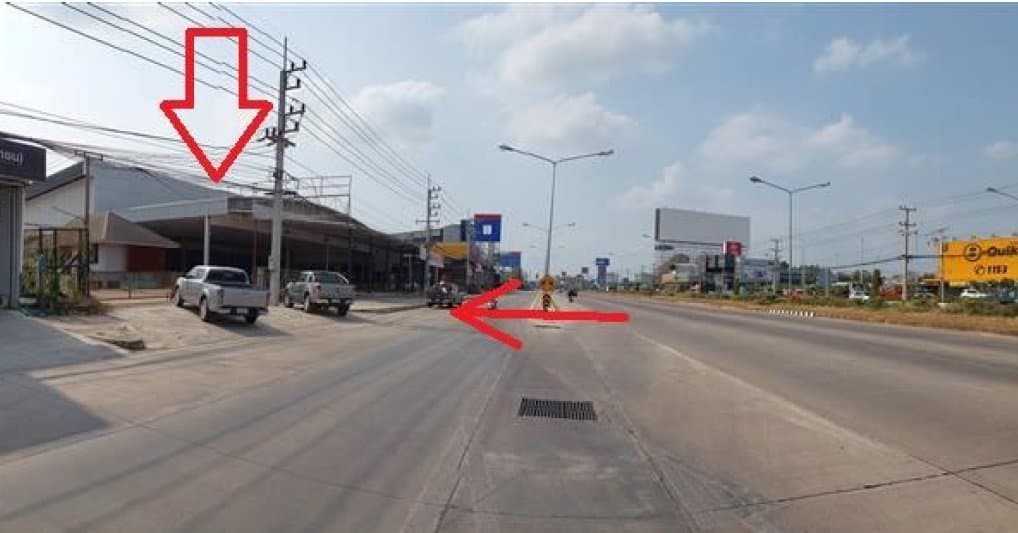 โกดัง เมืองพิษณุโลก