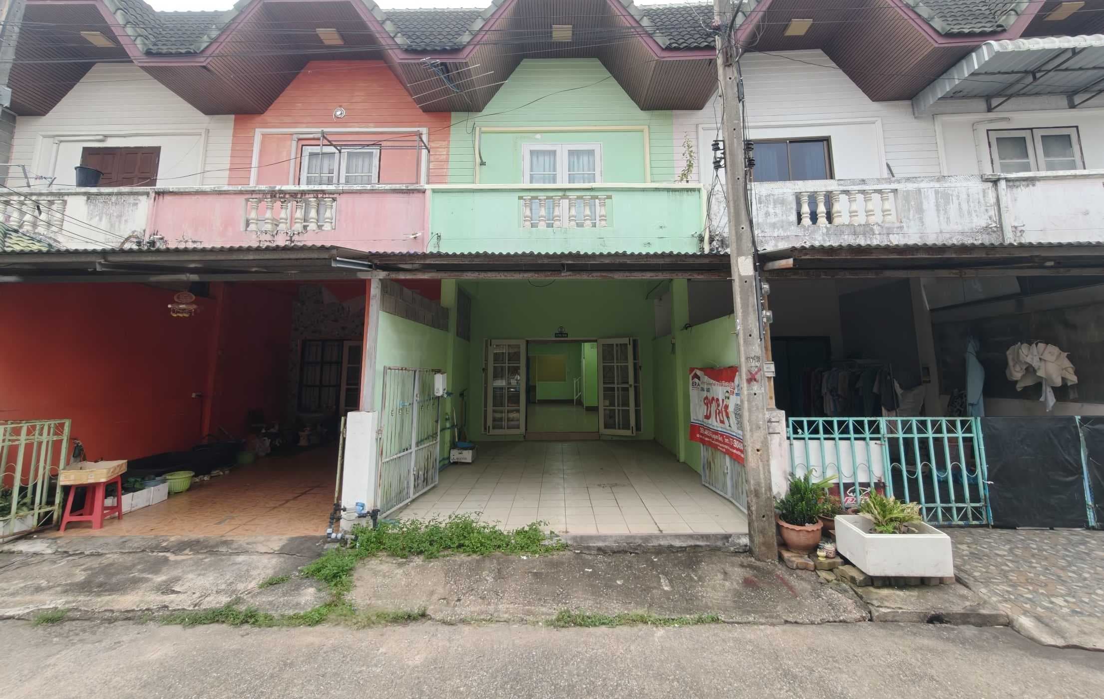 ทาวน์โฮม 2 ชั้น ทำเลในเมือง สุราษฎร์ธานี