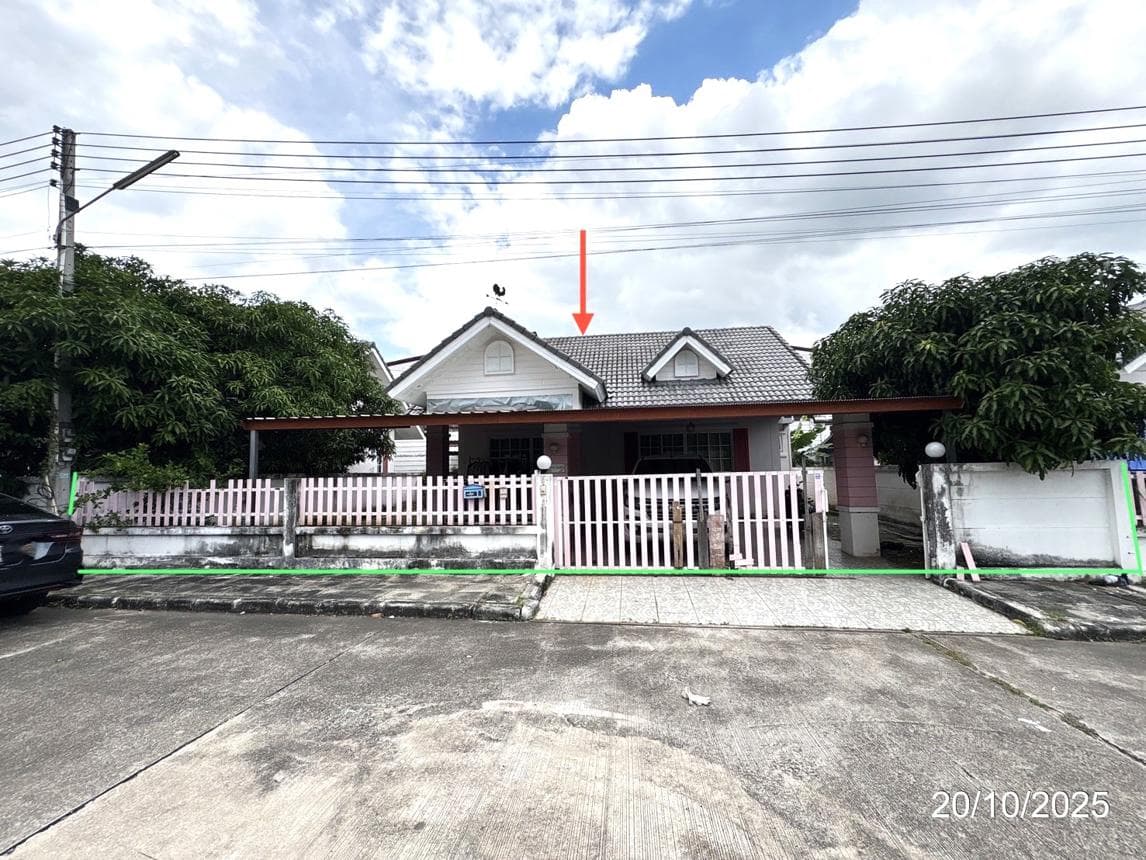 บ้านเดี่ยว วีน่า ทาวน์ ปลวกแดง ระยอง 2 ห้องนอน 2 ห้องน้ำ พื้นที่ 108.65 ตร.ม. บนที่ดิน 58.2 ตร.ว. ทำเลศักยภาพใกล้แหล่งงานและนิคมอุตสาหกรรม ราคาพิเศษ 2.35 ล้าน