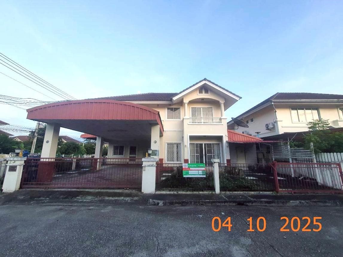 บ้านเดี่ยวหลังใหญ่ โครงการกาญจน์กนกวิลล์ 4 ทำเลศักยภาพ สันกำแพง เชียงใหม่ พื้นที่ใช้สอย 273.5 ตร.ม.