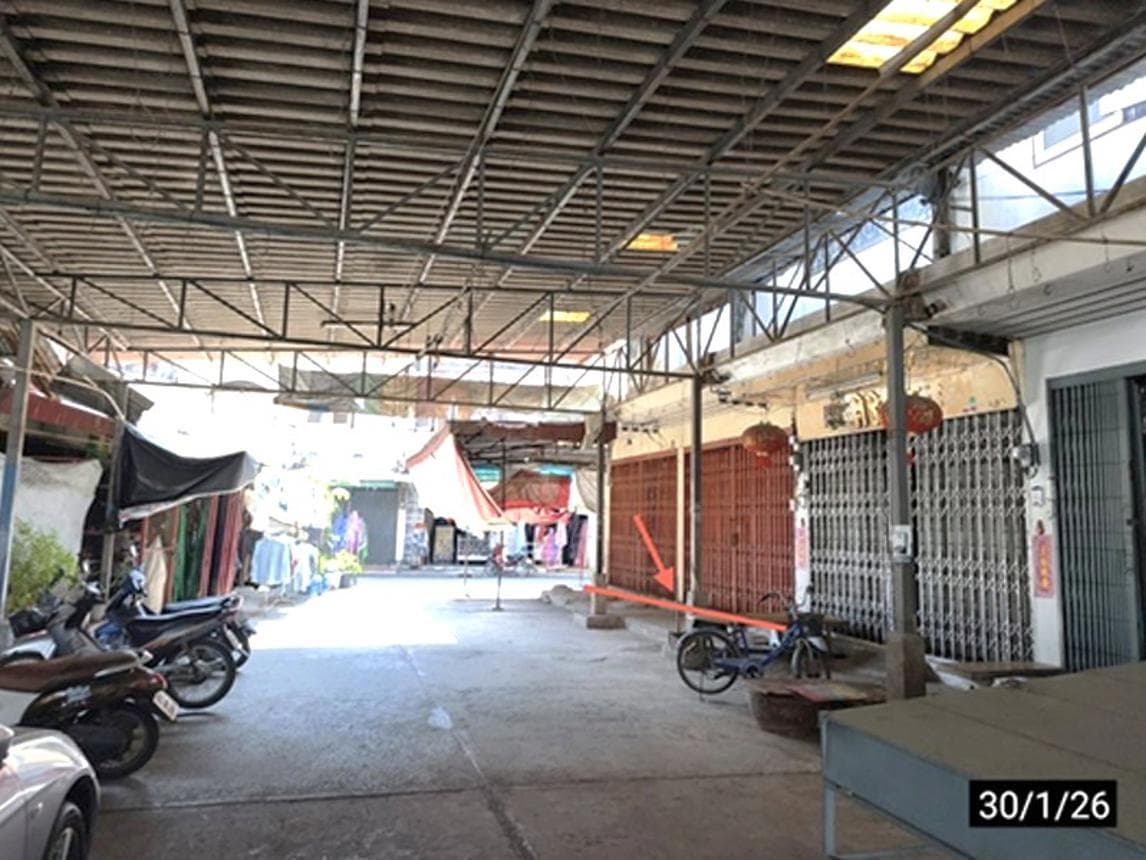 อาคารพาณิชย์ เมืองพล ขอนแก่น 2 ห้องนอน 266 ตร.ม. ทำเลค้าขายใจกลางชุมชน ติดถนนหลัก เดินทางสะดวก