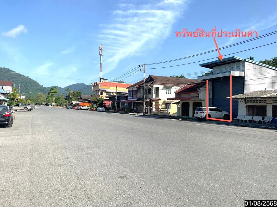 ขายโกดัง นบพิตำ นครศรีธรรมราช ทำเลนบพิตำ เนื้อที่ 65.7 ตร.ว. พื้นที่ใช้สอย 175 ตร.ม. สภาพดี เหมาะสำหรับทำคลังสินค้าและอยู่อาศัย