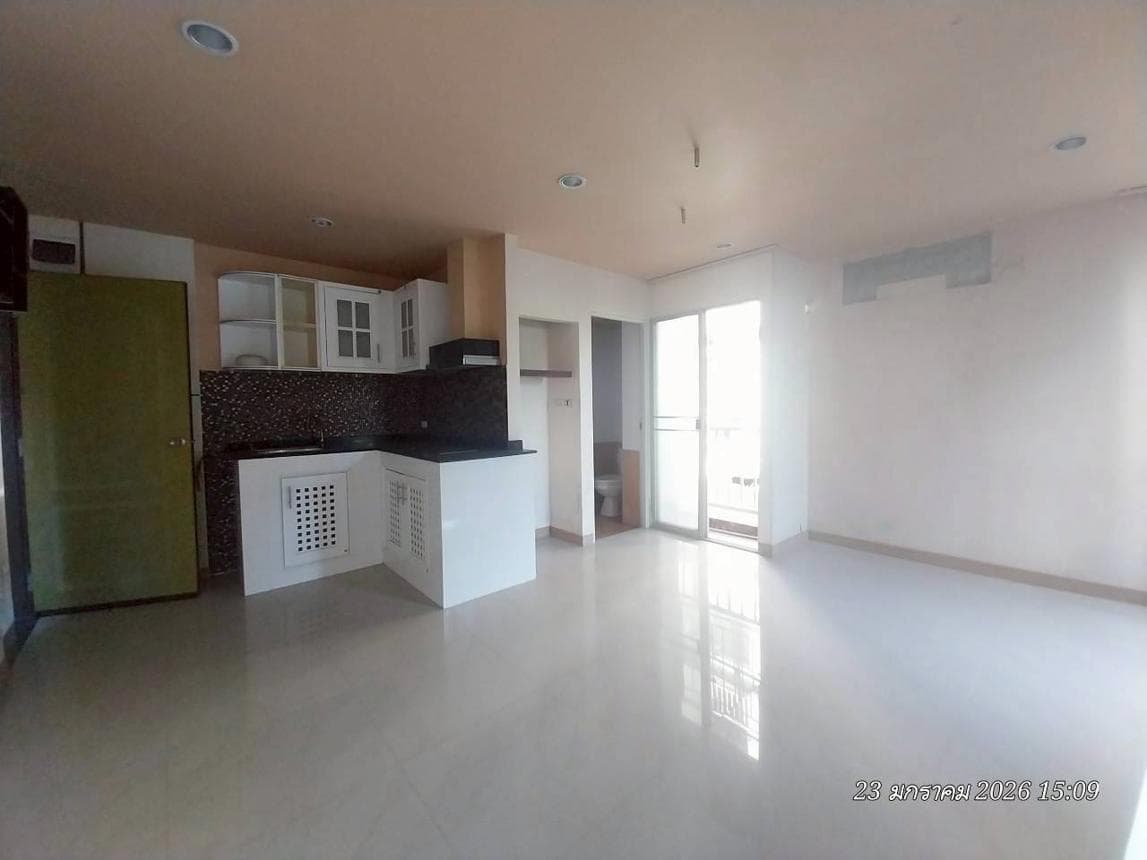ขายคอนโด อัสสกาญจน์ซิตี้ รามคำแหง (Asakan City) ห้องสตูดิโอ 23.58 ตร.ม. ทำเลมีนบุรี ราคาหลักแสน ตอบโจทย์คนรุ่นใหม่