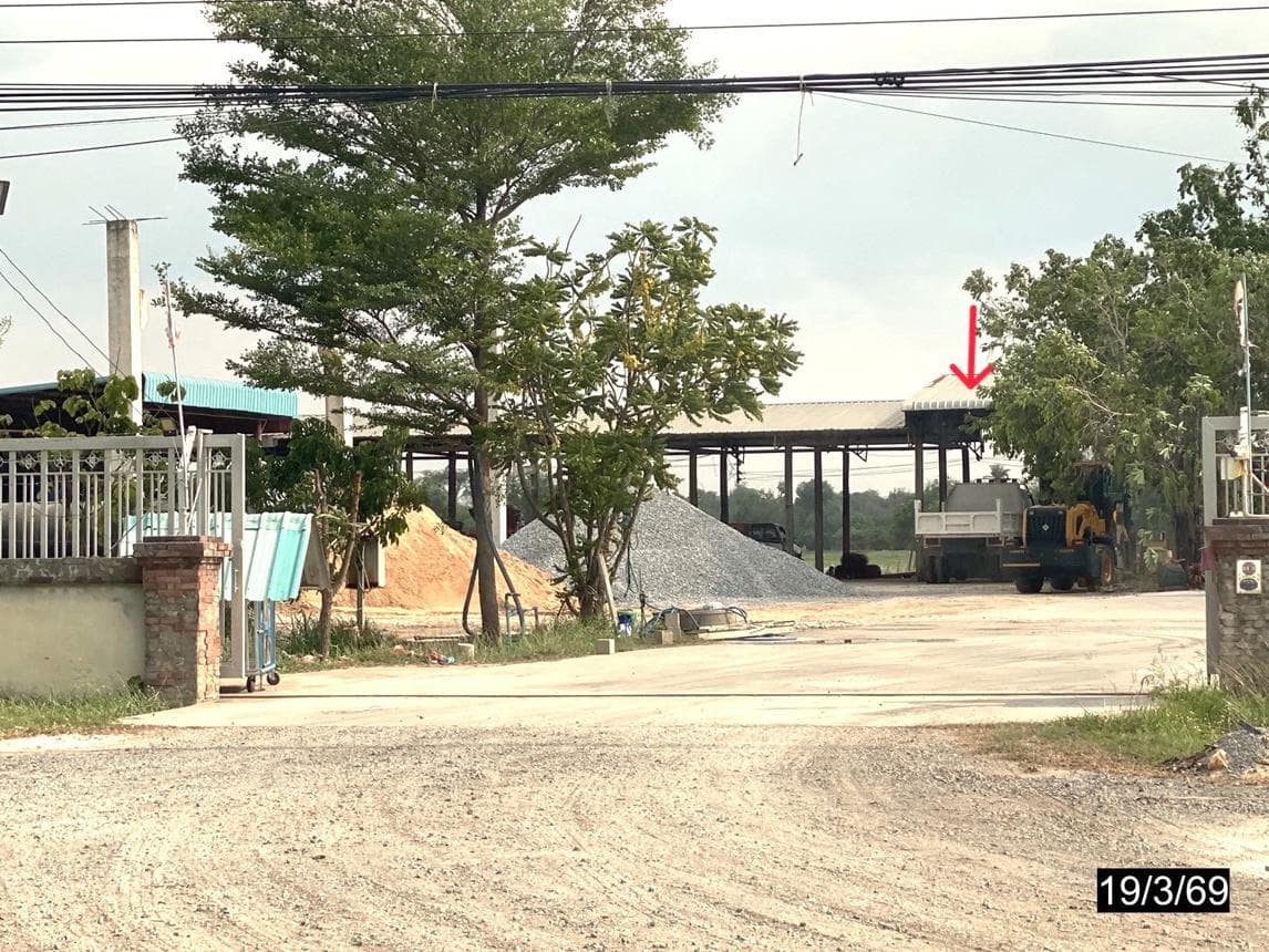 ขายเพิงอเนกประสงค์ พื้นที่ 174 ตร.ม. บนทำเลศักยภาพ อ.ชนบท จ.ขอนแก่น เหมาะสำหรับปรับปรุงเป็นที่พักอาศัยหรือโกดังเก็บสินค้า