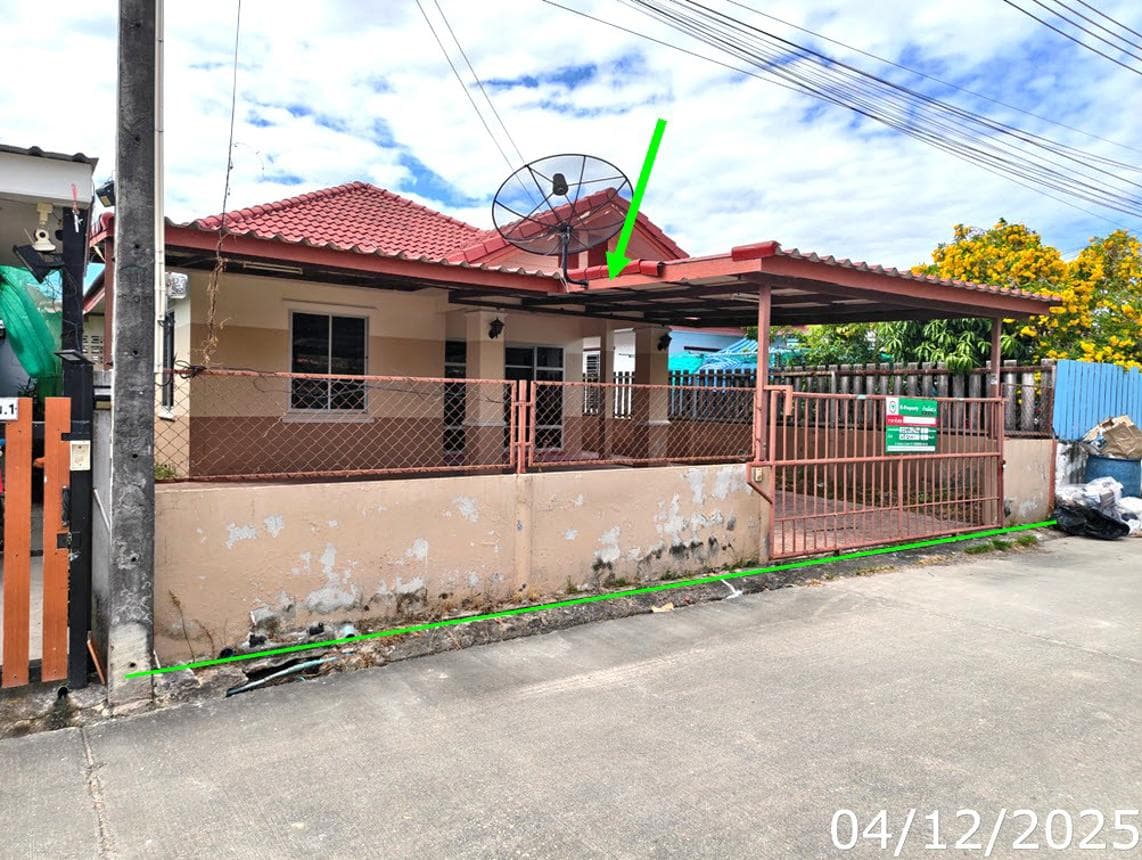ขายบ้านเดี่ยว บ้านฉาง ระยอง เนื้อที่กว้าง 45.7 ตร.ว. พื้นที่ใช้สอย 126.8 ตร.ม. 2 ห้องนอน 1 ห้องน้ำ สภาพดี ราคาคุ้มค่า ใกล้แหล่งงานและสิ่งอำนวยความสะดวก