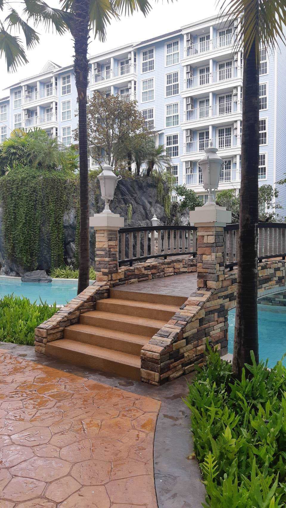 แกรนด์ฟลอริดา บีช ฟร้อนท์ รีสอร์ท พัทยาGrand Florida Beachfront Condo Resort Pattayaชั้น 3 เนื้อที่ ขนาด 39.52 ตร.ม.- ติดหาดพัทยา- ใกล้แอมบาสเดอร์- สโมสร- สระว่ายน้ำ- สปา/ซาวน์น่า- ห้องประชุม/ห้องแบบ