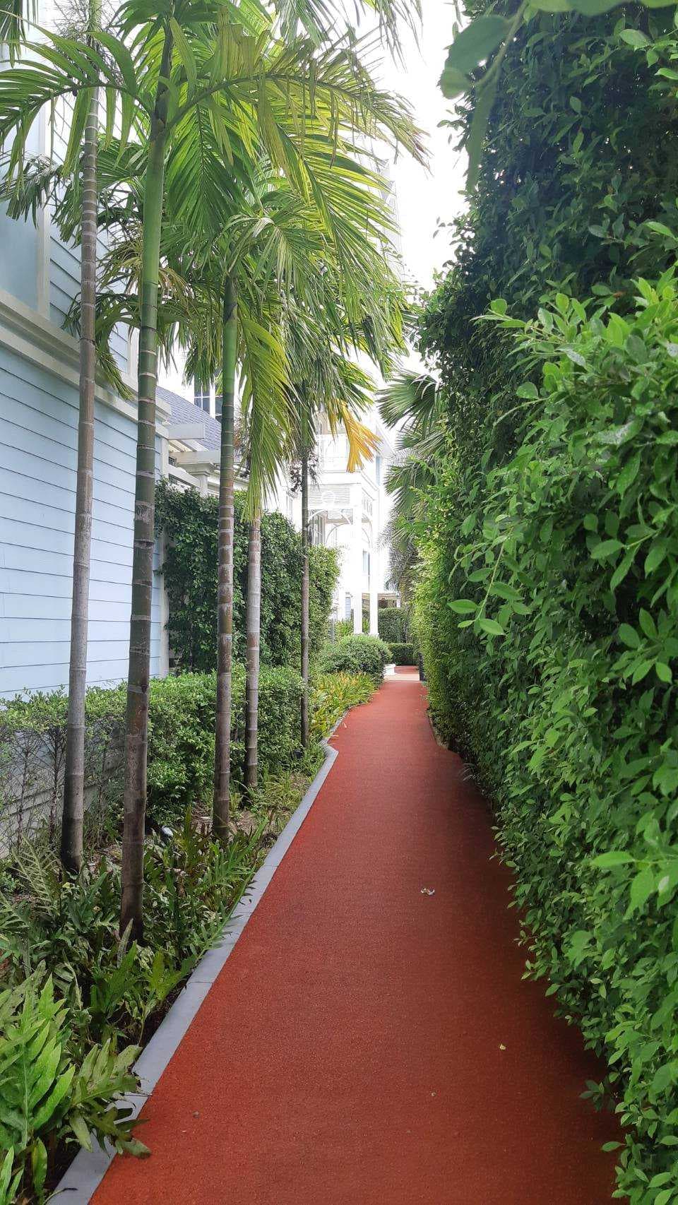 แกรนด์ฟลอริดา บีช ฟร้อนท์ รีสอร์ท พัทยาGrand Florida Beachfront Condo Resort Pattayaชั้น 3 เนื้อที่ ขนาด 39.52 ตร.ม.- ติดหาดพัทยา- ใกล้แอมบาสเดอร์- สโมสร- สระว่ายน้ำ- สปา/ซาวน์น่า- ห้องประชุม/ห้องแบบ