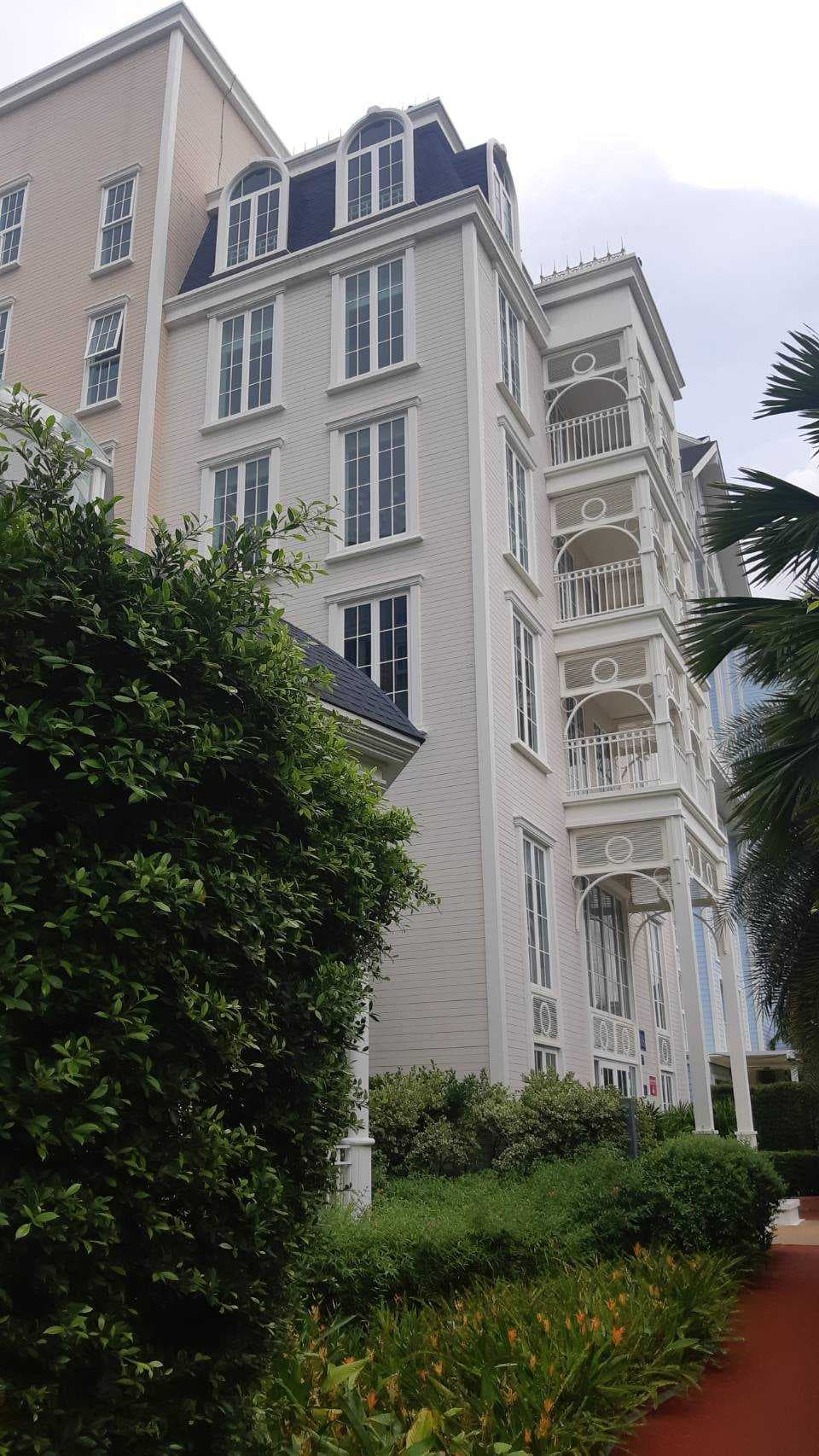 แกรนด์ฟลอริดา บีช ฟร้อนท์ รีสอร์ท พัทยาGrand Florida Beachfront Condo Resort Pattayaชั้น 3 เนื้อที่ ขนาด 39.52 ตร.ม.- ติดหาดพัทยา- ใกล้แอมบาสเดอร์- สโมสร- สระว่ายน้ำ- สปา/ซาวน์น่า- ห้องประชุม/ห้องแบบ