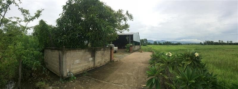 บ้านครึ่งตึกครึ่งไม้ บ้านปงสนุก จุน-พะเยา