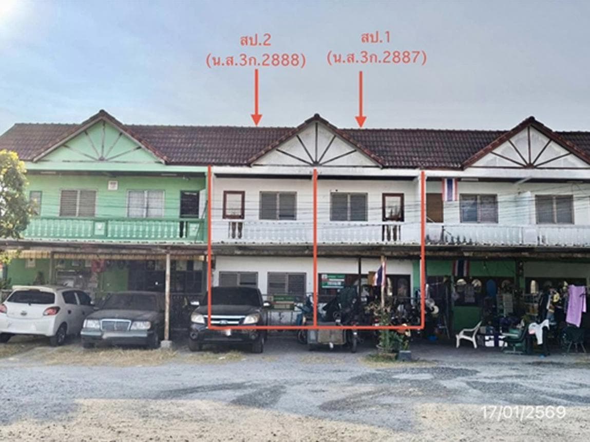 ขายทาวน์เฮ้าส์หลังใหญ่พื้นที่ใช้สอยจุใจ 168 ตร.ม. 3 ห้องนอน 3 ห้องน้ำ ทำเลดีใกล้ทะเล ย่านบางเสร่ สัตหีบ ชลบุรี บรรยากาศสงบร่มรื่นเหมาะอยู่อาศัย