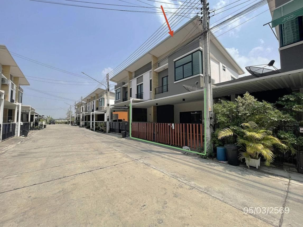 ขายทาวน์โฮม แสนรัก 5 พานทอง-หนองตำลึง ชลบุรี ทำเลศักยภาพใกล้นิคมอมตะซิตี้ ฟังก์ชันครบพร้อมอยู่