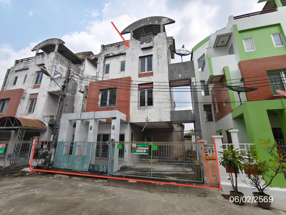 บ้านเดี่ยว คลองจั่น บางกะปิ กรุงเทพฯ พื้นที่ใช้สอย 270 ตร.ม. ทำเลศักยภาพใจกลางเมือง เดินทางสะดวก ใกล้แหล่งอำนวยความสะดวกครบครัน