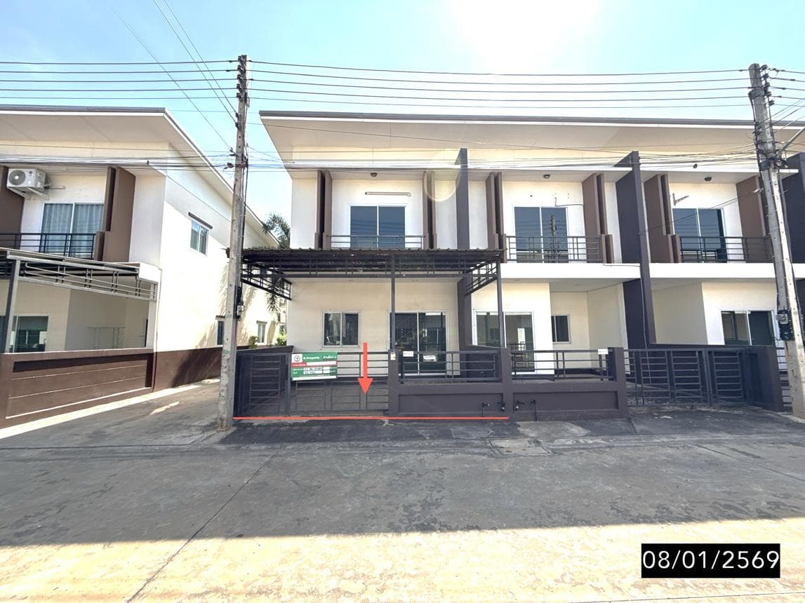 ขายทาวน์เฮ้าส์ บ้านรัก (Baan Rak) 3 ห้องนอน 2 ห้องน้ำ พื้นที่ 22 ตร.ว. ทำเลศักยภาพเมืองเก่า ขอนแก่น ตอบโจทย์ชีวิตคนเมืองในราคาจับต้องได้