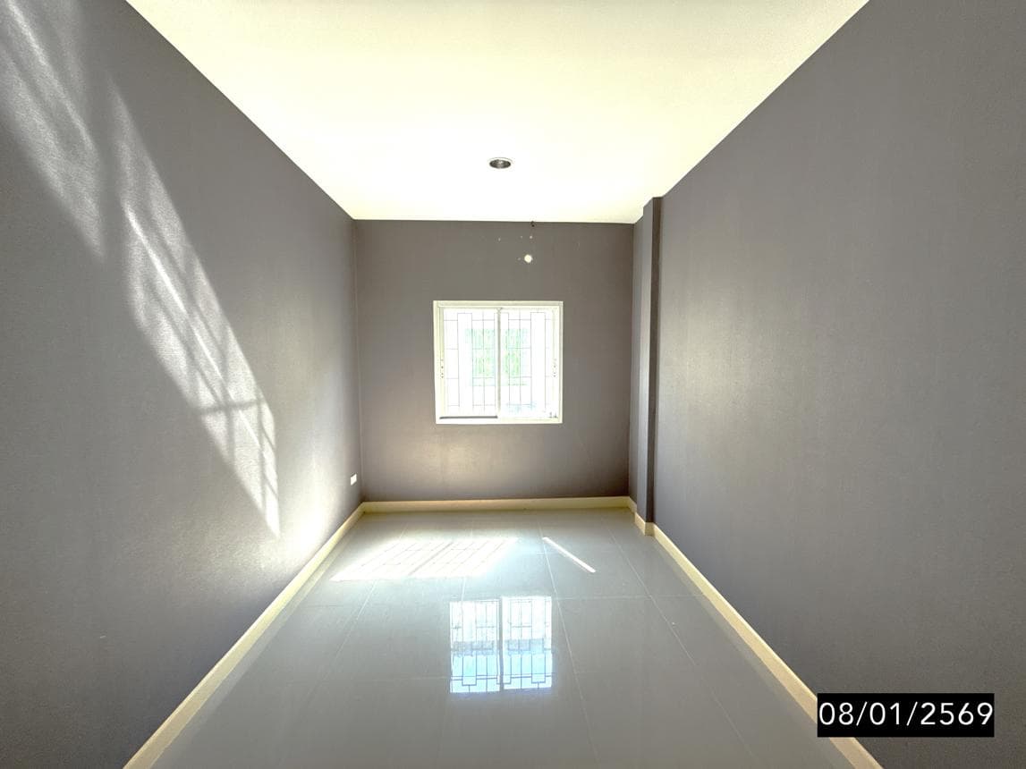 ขายทาวน์เฮ้าส์ บ้านรัก (Baan Rak) 3 ห้องนอน 2 ห้องน้ำ พื้นที่ 22 ตร.ว. ทำเลศักยภาพเมืองเก่า ขอนแก่น ตอบโจทย์ชีวิตคนเมืองในราคาจับต้องได้