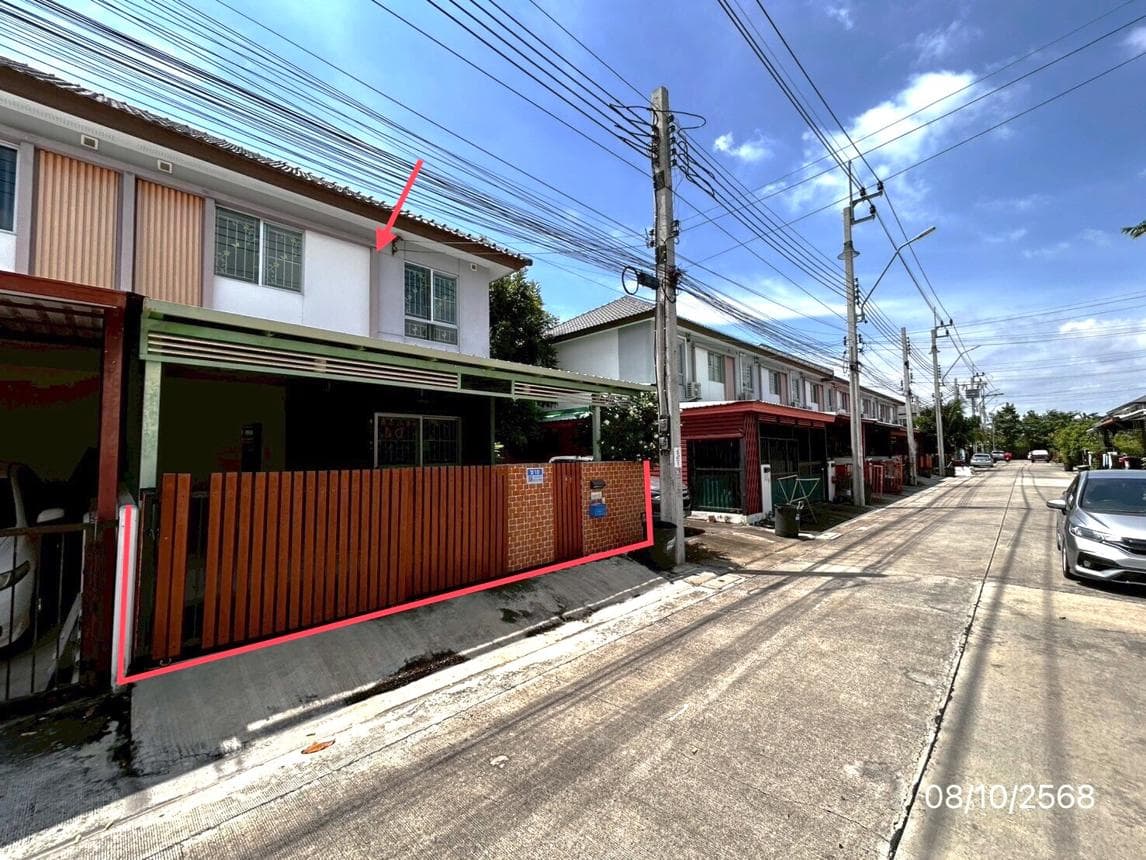 ทาวน์เฮ้าส์ บ้านพฤกษา บางปู-ตำหรุ โครงการ 2 บางปูใหม่ เมืองสมุทรปราการ 3 ห้องนอน 2 ห้องน้ำ พื้นที่ 114.8 ตร.ม. ทำเลดีใกล้แหล่งงานและนิคมฯ บางปู ราคาคุ้มค่าเพียง 2.4 ล้าน