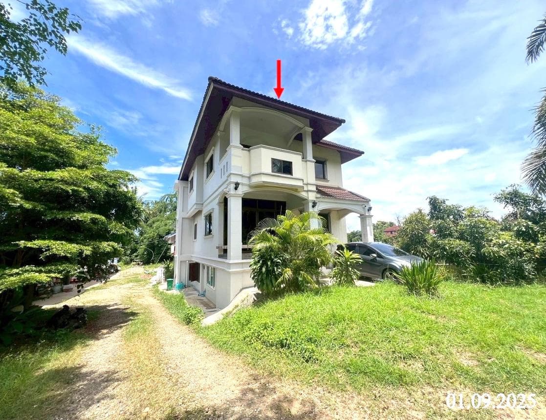 ขายบ้านเดี่ยว ปัว น่าน ทำเลเจดีย์ชัย เนื้อที่ 18 ตร.ว. พื้นที่ใช้สอย 251 ตร.ม. 3 ห้องนอน 2 ห้องน้ำ สภาพดี พร้อมอยู่