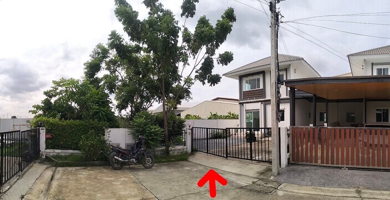 บ้านแฝด ลลิลทาวน์ แลนซีโอ คริป เทพารักษ์ บางพลี-สมุทรปราการ