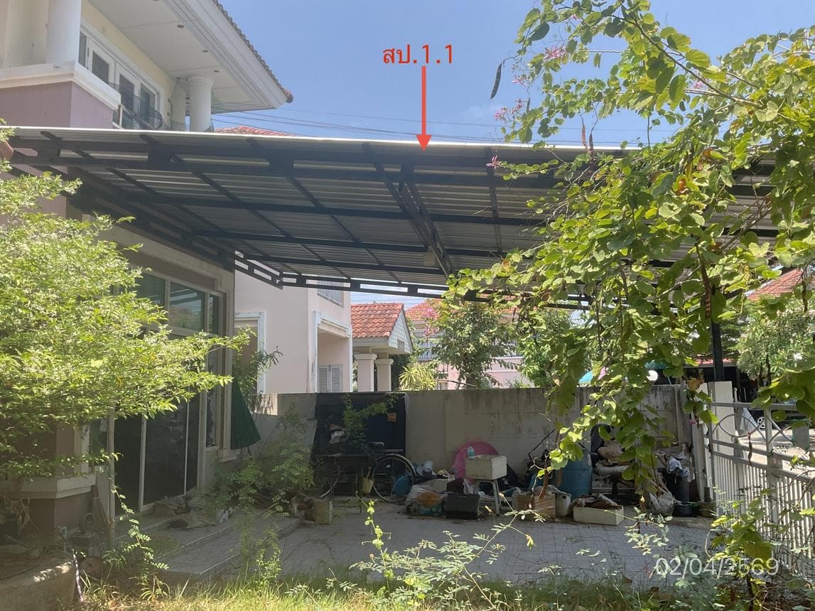 บ้านเดี่ยว กัลปพฤกษ์ รีเจ้นท์ บางนา-เทพารักษ์ บางปลา บางพลี สมุทรปราการ 3 ห้องนอน 2 ห้องน้ำ พื้นที่ 216 ตร.ม. บนที่ดิน 75.2 ตร.ว. หลังใหญ่ พื้นที่เยอะ ราคาคุ้มค่าเพียง 4.3 ล้าน