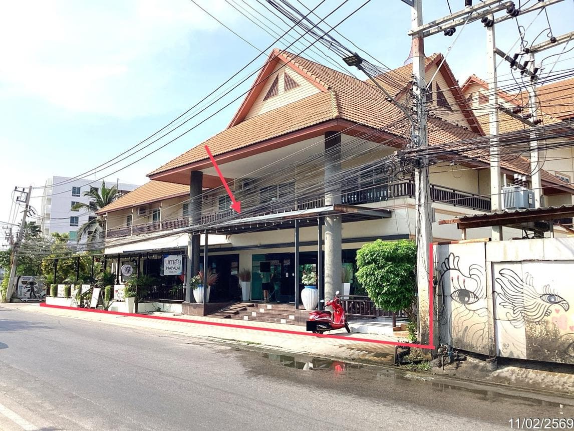 โรงแรม หนองแก หัวหิน ประจวบคีรีขันธ์ พื้นที่ใช้สอย 5165.5 ตร.ม. 67 ห้องนอน 71 ห้องน้ำ