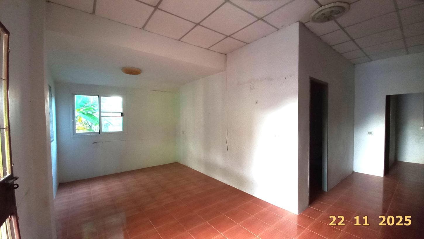 บ้านเดี่ยว ไข่มุก หนองขาม ศรีราชา ชลบุรี 4 ห้องนอน 1 ห้องน้ำ พื้นที่ใช้สอย 109.5 ตร.ม. บนที่ดิน 45 ตร.ว. ทำเลศักยภาพใกล้แหล่งงานและนิคมอุตสาหกรรม ราคาพิเศษ 2.05 ล้าน