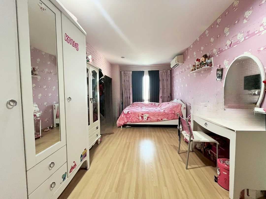 Lucas Garden Family House คอนโดมิเนียม ซอยนาคนิวาส 7 แขวงลาดพร้าว เขตลาดพร้าว กรุงเทพมหานคร ราคา 2,990,000 บาท