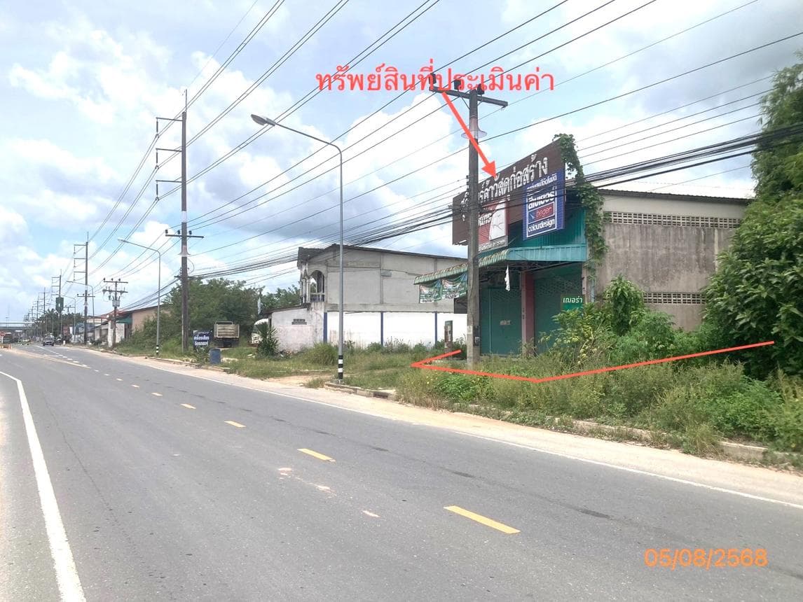 ขายอาคารพาณิชย์ เวียงสระ สุราษฎร์ธานี พื้นที่กว้าง 1039.5 ตร.ม. ทำเลทอง เหมาะสำหรับทำธุรกิจ