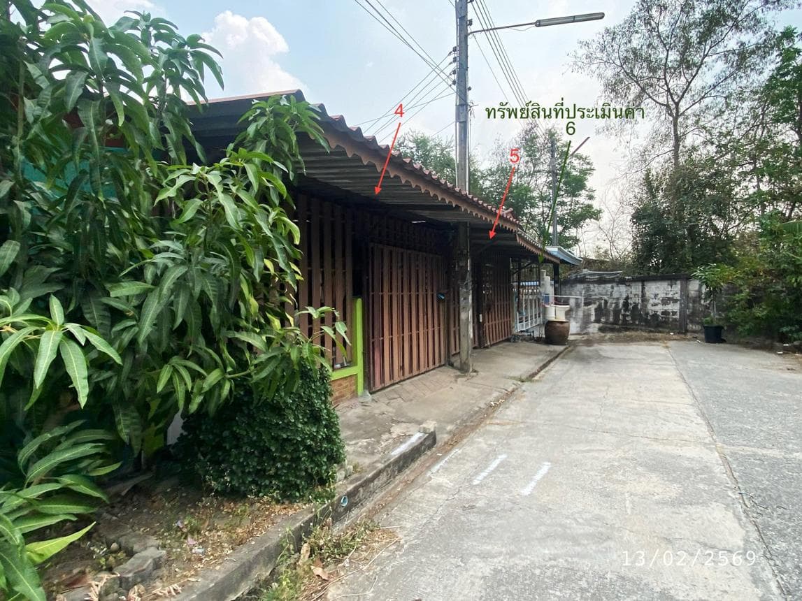 ขายทาวน์เฮ้าส์ บุปผชาติการ์เด้นท์วิลล์ (Bupphachat Garden Ville) พานทอง-ชลบุรี 2 ห้องนอน พื้นที่กว้าง 27 ตร.ว. ทำเลดีใกล้นิคมอมตะซิตี้