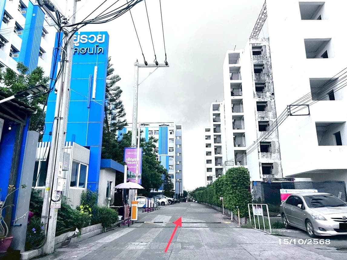 คอนโดมิเนียม อยู่รวยคอนโด นวลจันทร์ บึงกุ่ม กรุงเทพฯ 1 ห้องนอน 1 ห้องน้ำ พื้นที่ 22.35 ตร.ม. ทำเลดีเดินทางสะดวก ราคาพิเศษเพียง 7.83 แสน