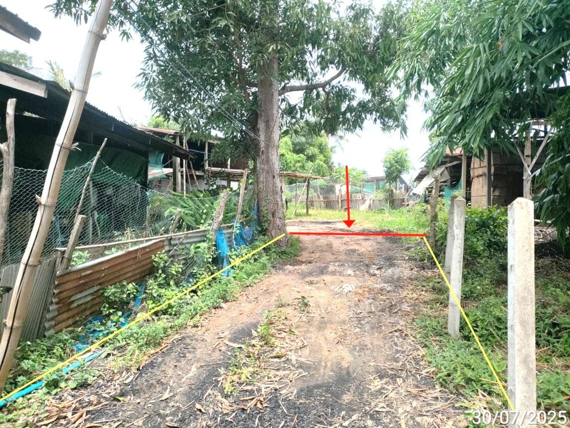 บ้านเดี่ยวพื้นที่กว้าง นานวล พนมไพร ร้อยเอ็ด 91 ตร.ว. 2 ห้องนอน ราคาหลักแสน