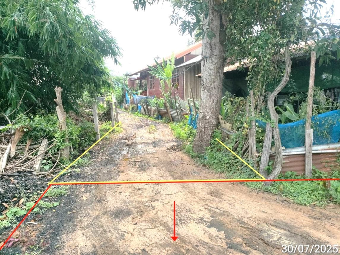 บ้านเดี่ยวพื้นที่กว้าง นานวล พนมไพร ร้อยเอ็ด 91 ตร.ว. 2 ห้องนอน ราคาหลักแสน