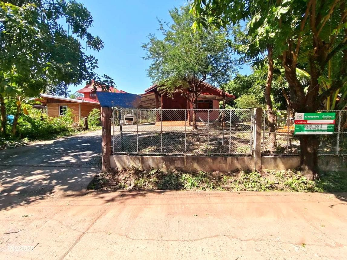 ขายบ้านเดี่ยว บ้านเพชร ภูเขียว ชัยภูมิ พื้นที่ 55 ตร.ว. พื้นที่ใช้สอย 132 ตร.ม. 1 ห้องนอน 1 ห้องน้ำ