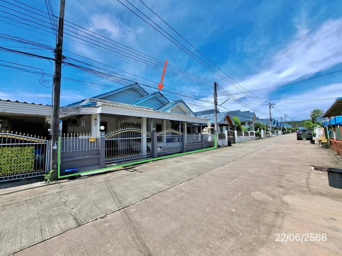 ขายบ้านเดี่ยว นาวีเฮ้าส์ 12 (Navi House 12) 3 ห้องนอน 3 ห้องน้ำ เนื้อที่ 68 ตร.ว. ทำเลศักยภาพบางเสร่ สัตหีบ ชลบุรี พื้นที่กว้างขวาง ราคาคุ้มค่าที่สุด