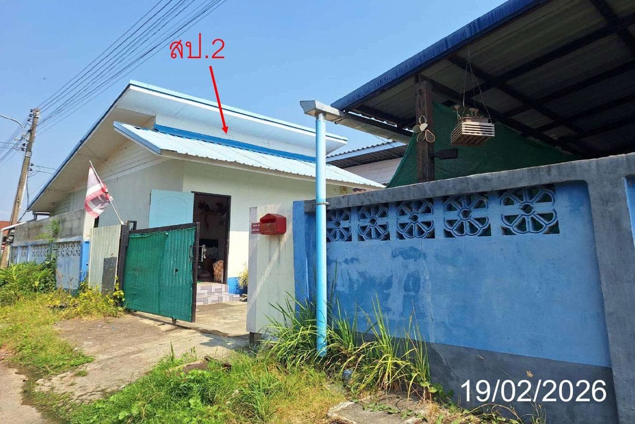 ขายบ้านเดี่ยวหลังใหญ่ 2 ห้องนอน 2 ห้องน้ำ พื้นที่กว้าง 70 ตร.ว. ต.ปงแสนทอง อ.เมืองลำปาง บรรยากาศสงบ เดินทางสะดวก