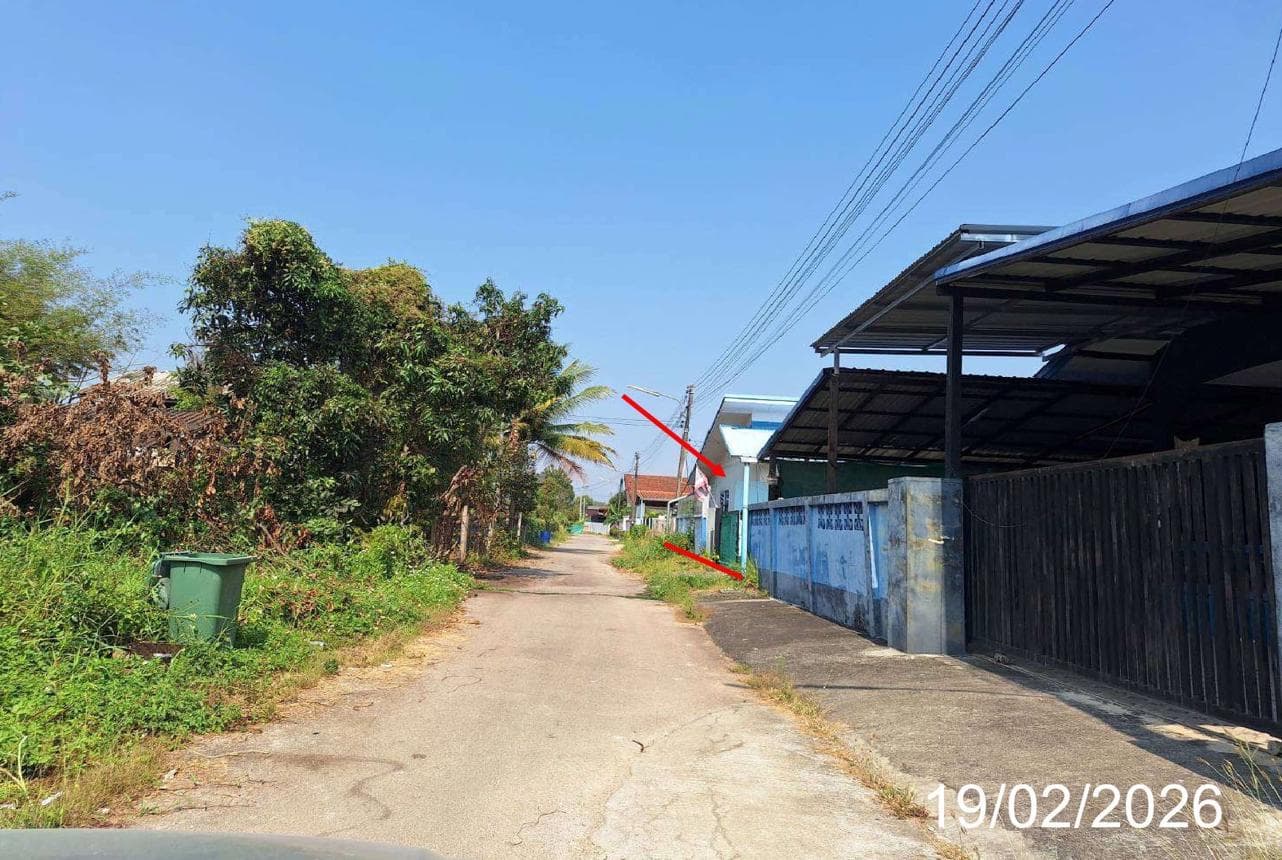 ขายบ้านเดี่ยวหลังใหญ่ 2 ห้องนอน 2 ห้องน้ำ พื้นที่กว้าง 70 ตร.ว. ต.ปงแสนทอง อ.เมืองลำปาง บรรยากาศสงบ เดินทางสะดวก