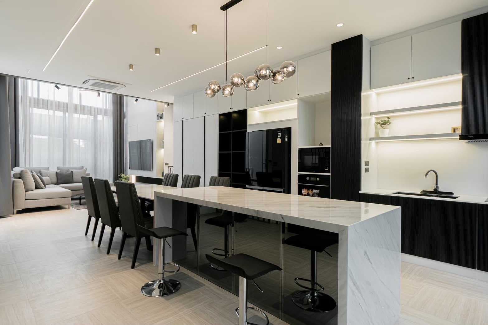 ขายทาวน์โฮม 4 ชั้น LUXE 35 Townhome โมเดิร์น เพดานสูงลักซ์ชูมีลิฟต์ 3 ห้องนอน 4 ห้องน้ำ 36 ตารางวา จอดรถได้ 4 คัน ใกล้ MRT ลาดพร้าว