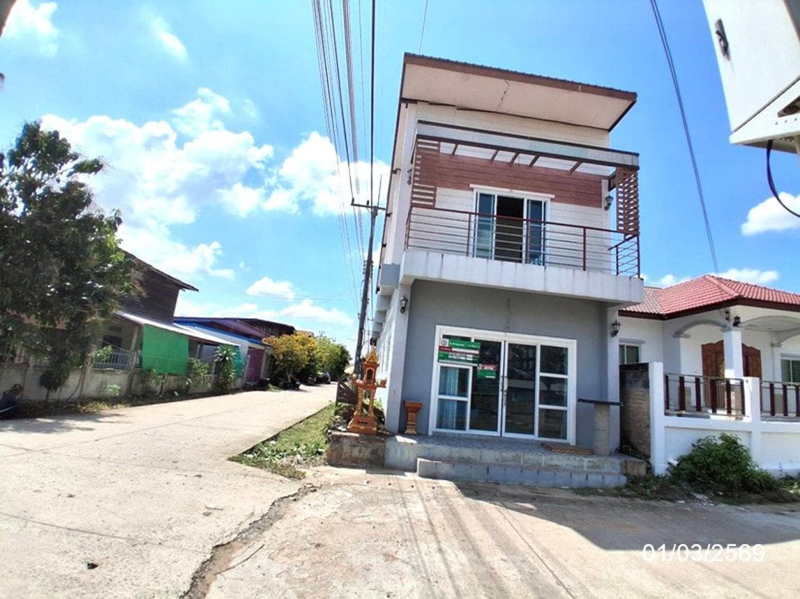 ขายบ้านเดี่ยว คูเมือง มหาชนะชัย ยโสธร 3 ห้องนอน สเปซกว้าง 180 ตร.ม. ทำเลสงบ ราคาล้านต้นๆ