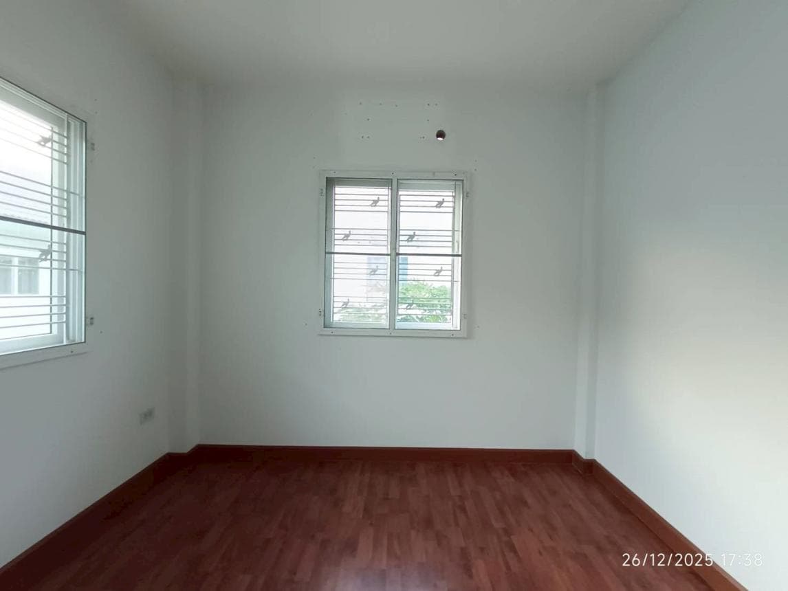 ขายบ้านเดี่ยว ลภาวัน 21 ราชพฤกษ์-ปากเกร็ด 4 ห้องนอน พื้นที่กว้าง 179.75 ตร.ม. ทำเลเด่น สังคมคุณภาพ