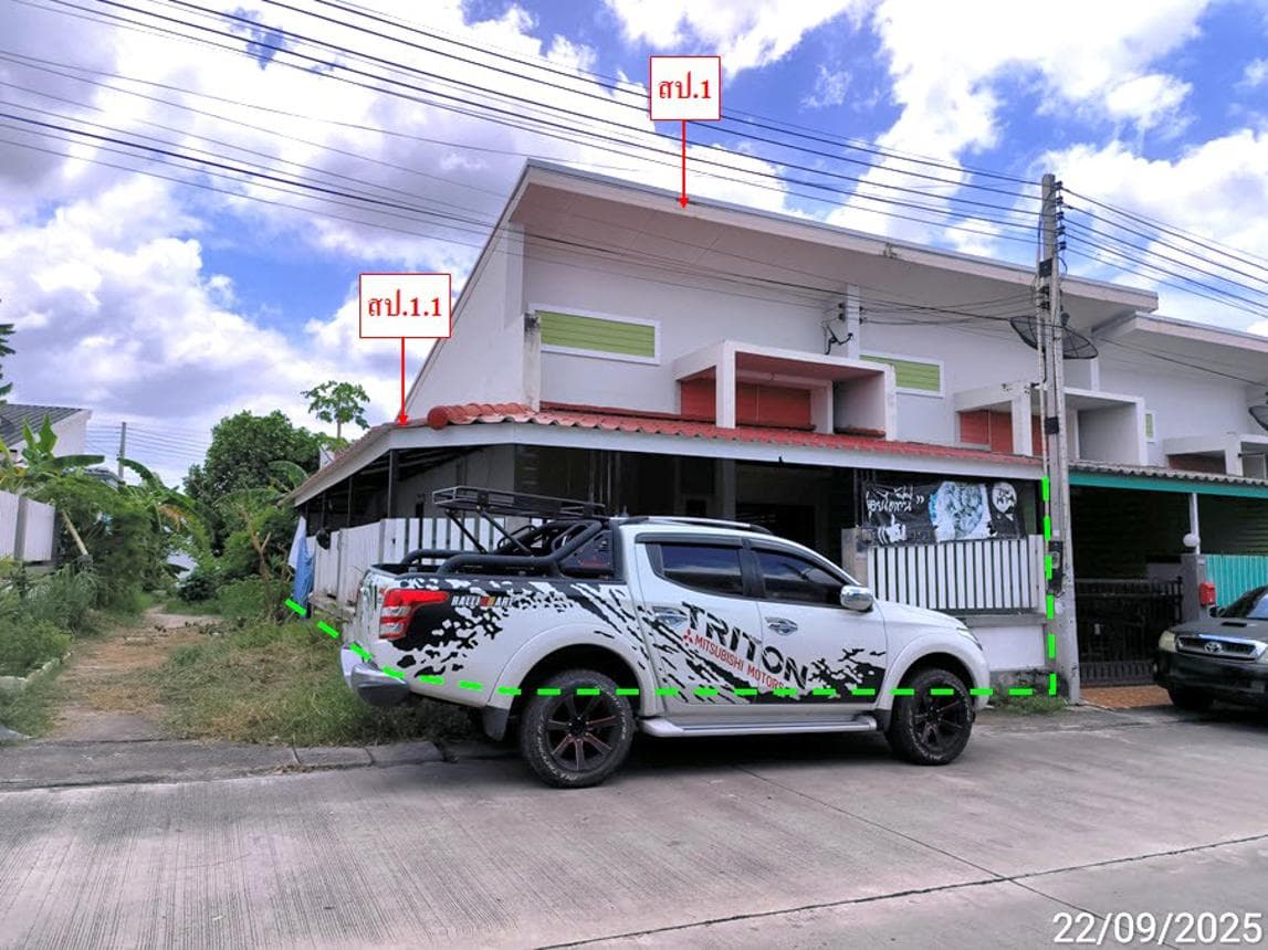 ทาวน์เฮ้าส์ ร่มเย็น 2 ปลวกแดง ระยอง 2 ห้องนอน 1 ห้องน้ำ พื้นที่ใช้สอย 122.75 ตร.ม. บนที่ดินกว้างขวาง 31.9 ตร.ว. ทำเลดีใกล้นิคมอุตสาหกรรม ราคาพิเศษ 1.7 ล้าน