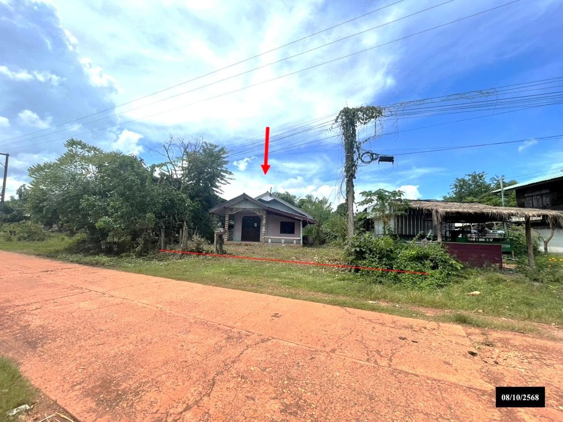 บ้านเดี่ยว ม่วง บ้านม่วง สกลนคร 1 ห้องนอน 1 ห้องน้ำ พื้นที่ 87 ตร.ม. บนที่ดิน 24 ตร.ว. ทำเลสงบ เดินทางสะดวก ราคาพิเศษเพียง 8.71 แสน
