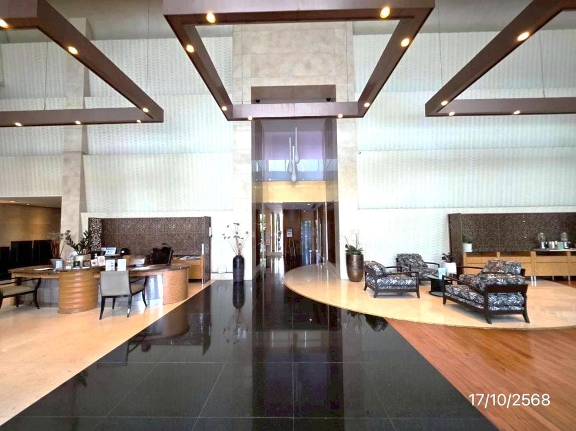 ขายคอนโดหรู เออร์บานา สาทร (Urbana Sathorn) 3 ห้องนอน 173.99 ตร.ม. แรร์ไอเทมทำเลพรีเมียม CBD สาทร