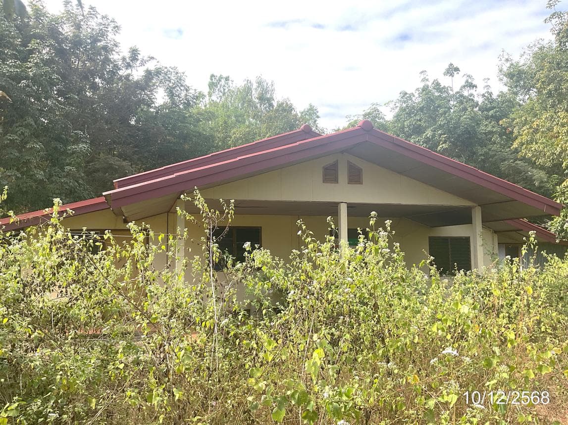ขายบ้านเดี่ยว พังขว้าง เมืองสกลนคร สกลนคร พื้นที่ 8 ตร.ว. พื้นที่ใช้สอย 90 ตร.ม. 4 ห้องนอน 1 ห้องน้ำ