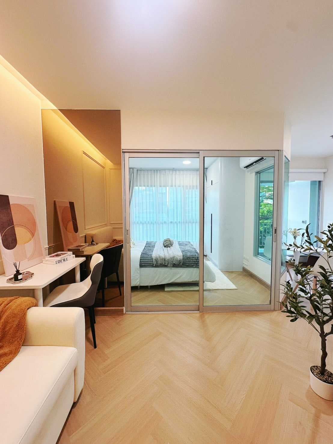 【For Sale / ขาย】Aspire Rama 4 (แอสปาย พระราม 4)