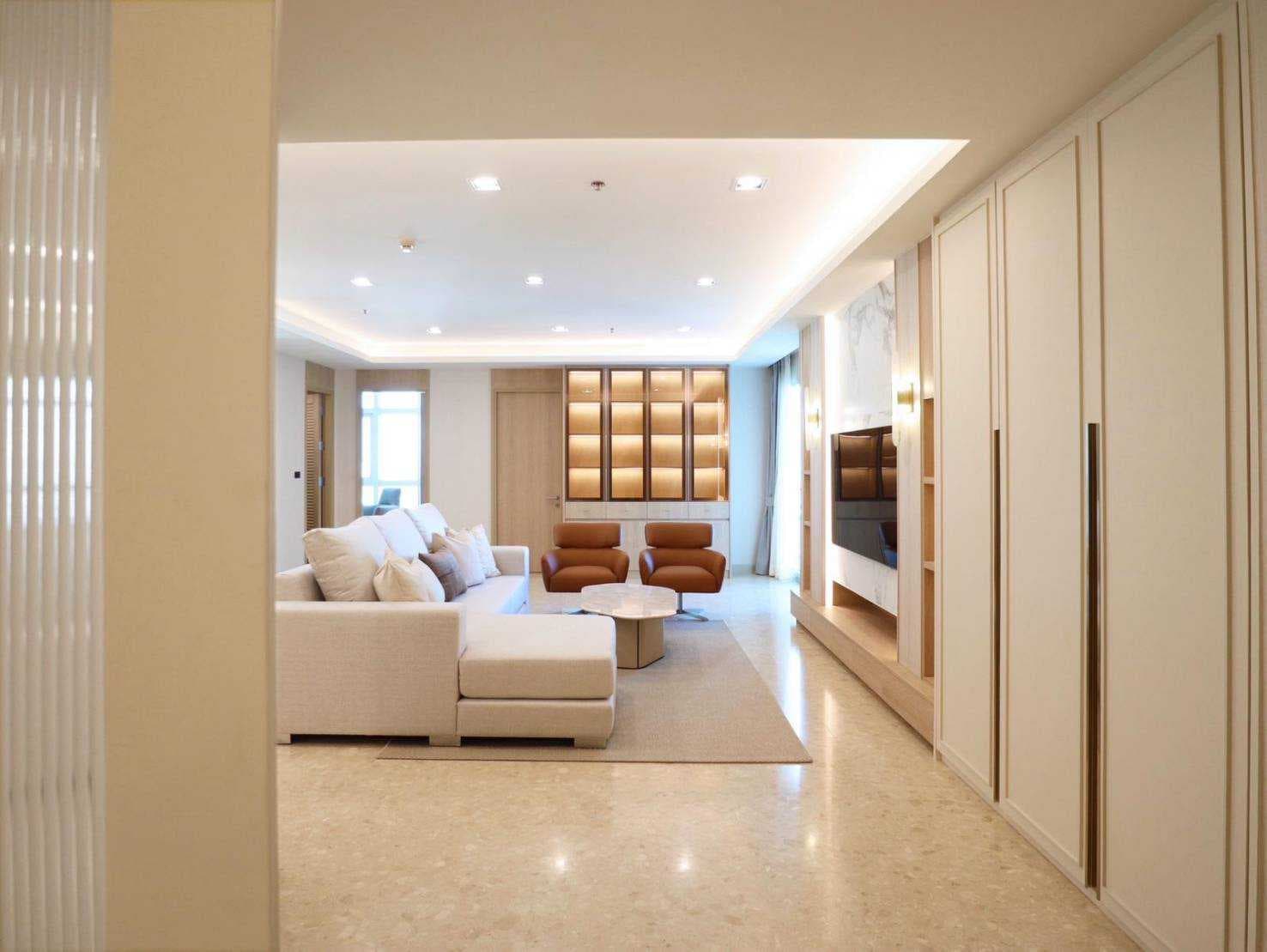 ขาย Nusasiri Grand Ekkamai Condominium (ณุศาศิริ แกรนด์ เอกมัย คอนโดมิเนียม) 179 ตรม ใกล้ bts เอกมัย